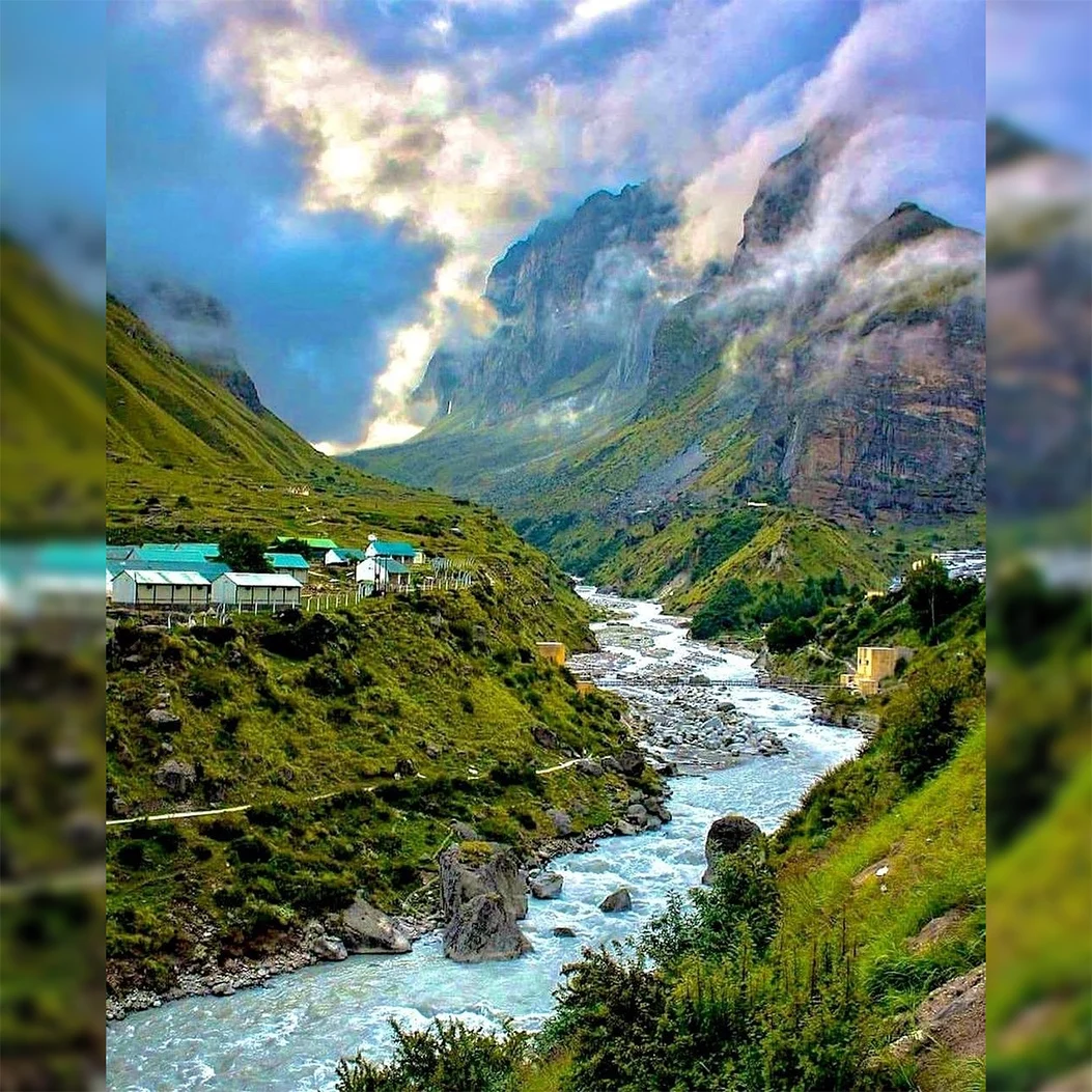 Mana Village