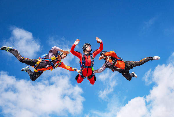 Sky diving