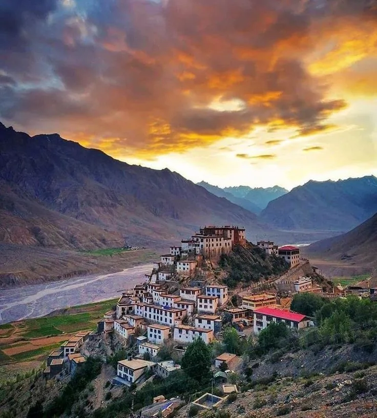 Spiti Valley with Chandratal